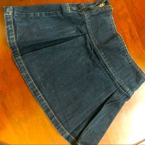 Gap kids denim skirt. Size 7